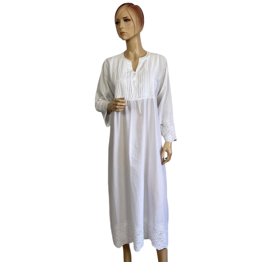 The 1 for U Women's Eyelet Trim Nightgown Sleepwear Dress in White Large